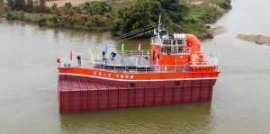 “华清号”气动式海浪能发电装置：世界首台适应台风海况的无人海浪能发电船，百万千瓦级