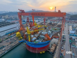 可连续在海上运行15年不回坞！亚洲首艘圆筒型“海上油气加工厂”成功下水