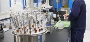 生物法合成抗病毒药物中间体 （ R）β 氨基丁酸