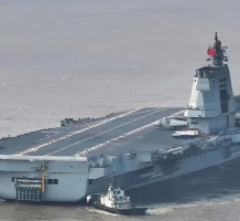 热点关注▏福建舰第五次海试归来，疑似进行舰载机触舰复飞，距离交付海军还有多远？
