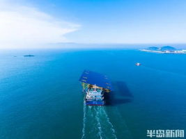我国开放海域最大渔光互补示范类项目开启海上安装