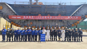 希腊船东！外高桥造船11.4万吨阿芙拉型成品油轮又一艘下坞